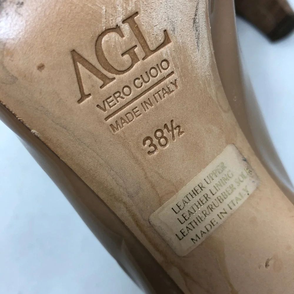 AGL Tan Patent Leather Pumps Round Toe Stitch Heels Womens 38.5